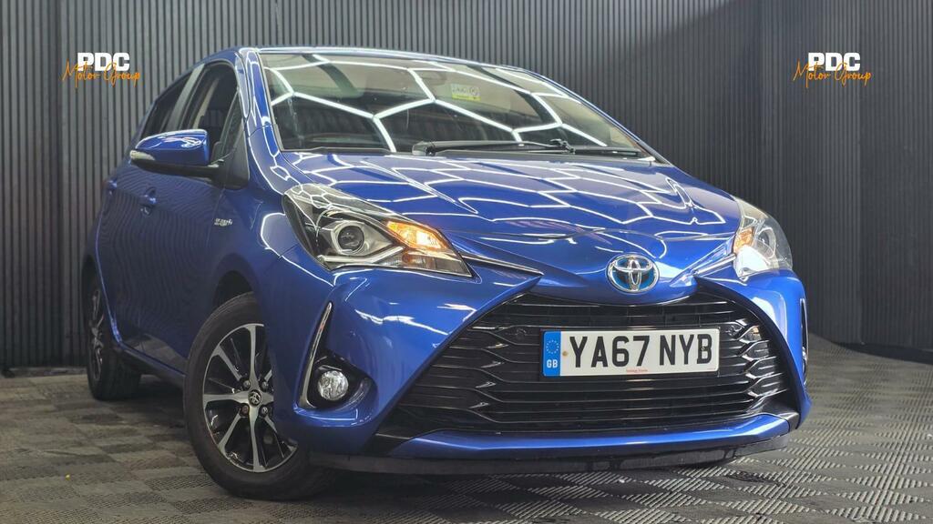 Toyota Yaris 1.5 Vvt-h Icon Tech E-cvt Euro 6 Ss Blue