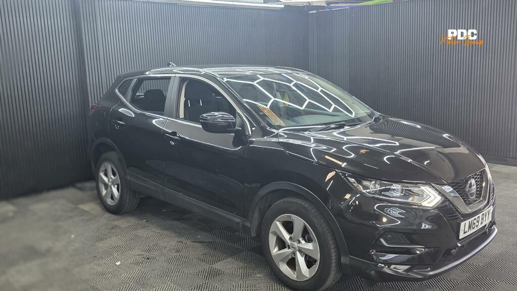 Nissan Qashqai 1.3 Dig-t Acenta Premium Dct Euro 6 Ss Black