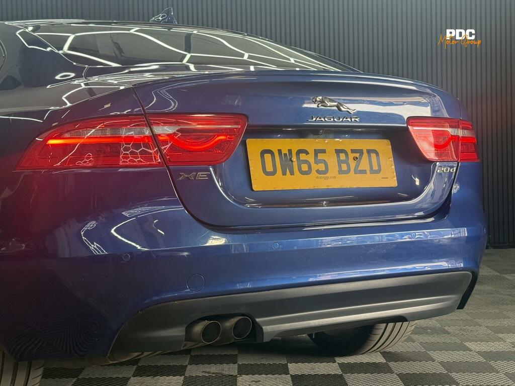 Jaguar XE 2L Prestige Grey #22