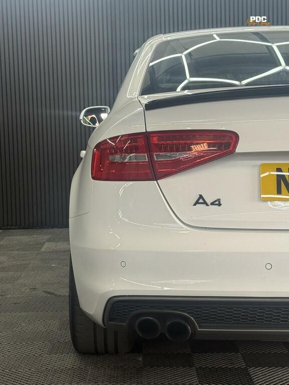 Audi A4 3.0 Tdi Quattro Black Edition 241 Bhp Black #22