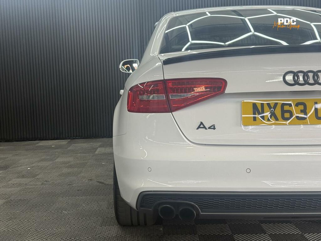 Audi A4 3.0 Tdi Quattro Black Edition 241 Bhp Black #21