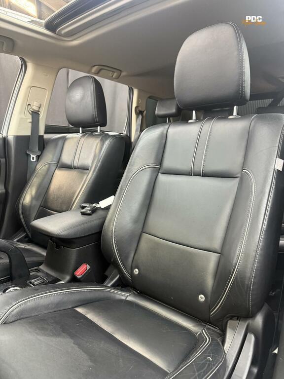 Mitsubishi Outlander Hybrid Red #55