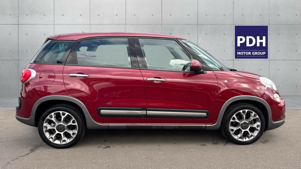 Fiat 500L 1.4 95Hp Trekking Red #2
