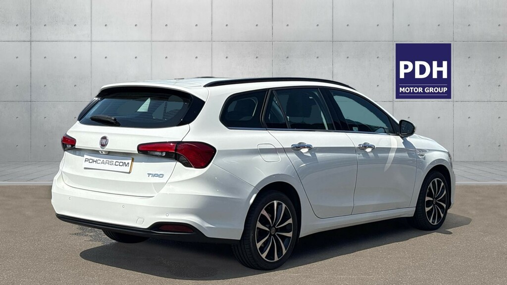 Fiat Tipo 1.4 T-jet 120Hp Lounge Estate White #3