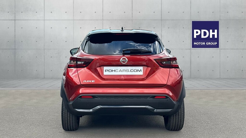 Nissan Juke 1.0 Dig-t Tekna Red #4