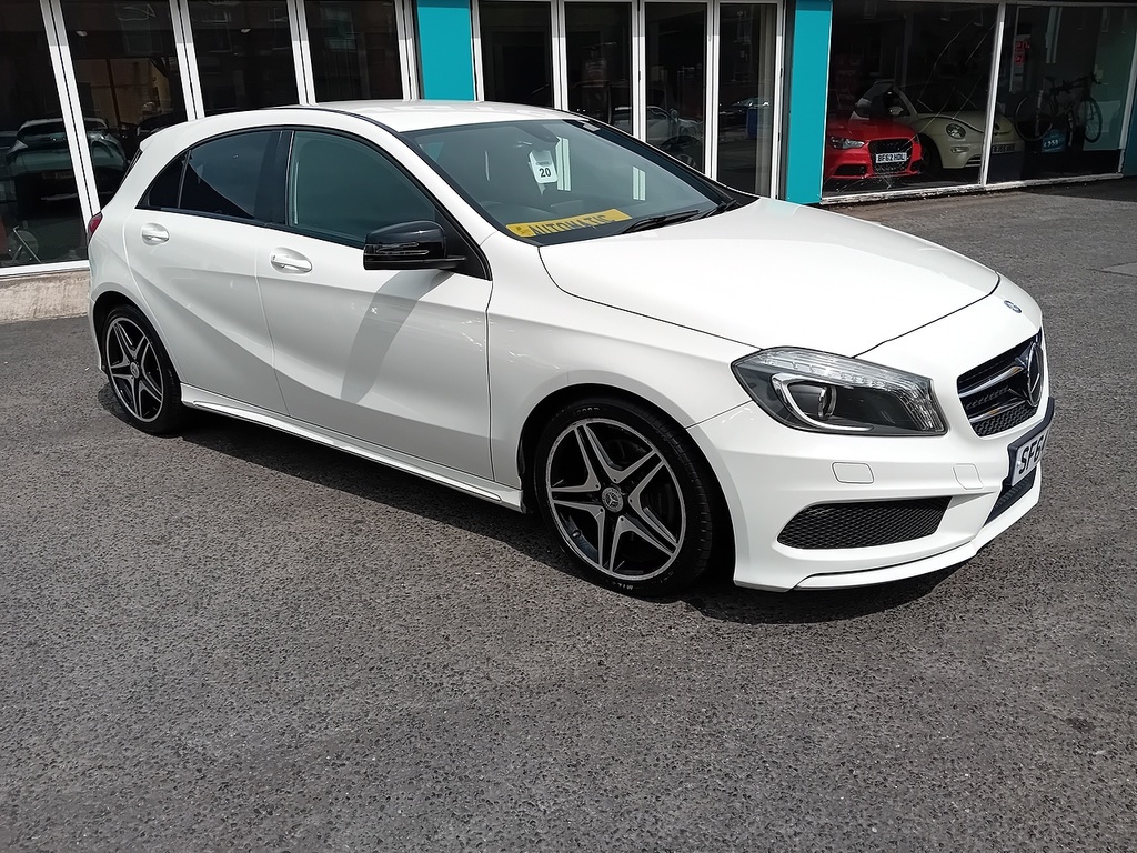 Mercedes-Benz A Class 2.1 A220 Cdi Amg Sport Hatchback 7G-dct SF64XDM White #4