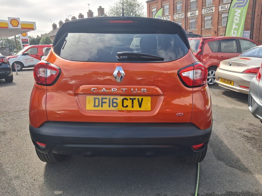 Renault Captur 1.5 Dci Energy Dynamique S Nav Suv Manu DF16CTV Orange #3