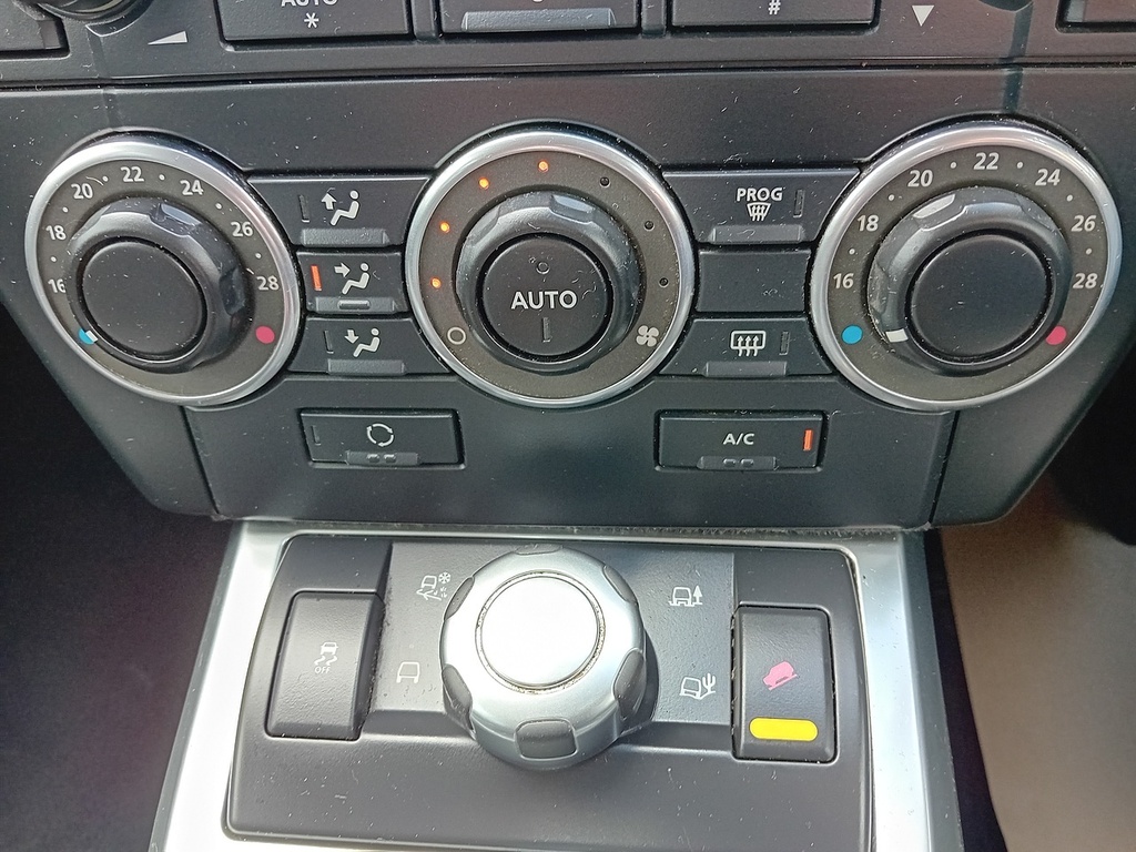 Land Rover Freelander 2 2 2.2 Sd4 Xs Commandshift 4Wd Euro 5 Grey #16