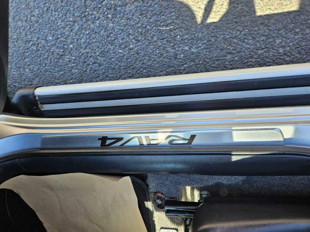 Toyota Rav 4 Xt-r Vvt-i 3-Door Grey #25