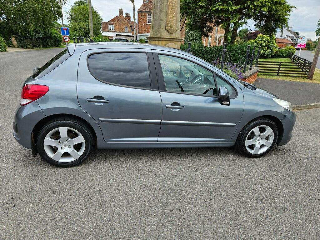 Peugeot 207 1.4 16V S 2 Tronic Black #8