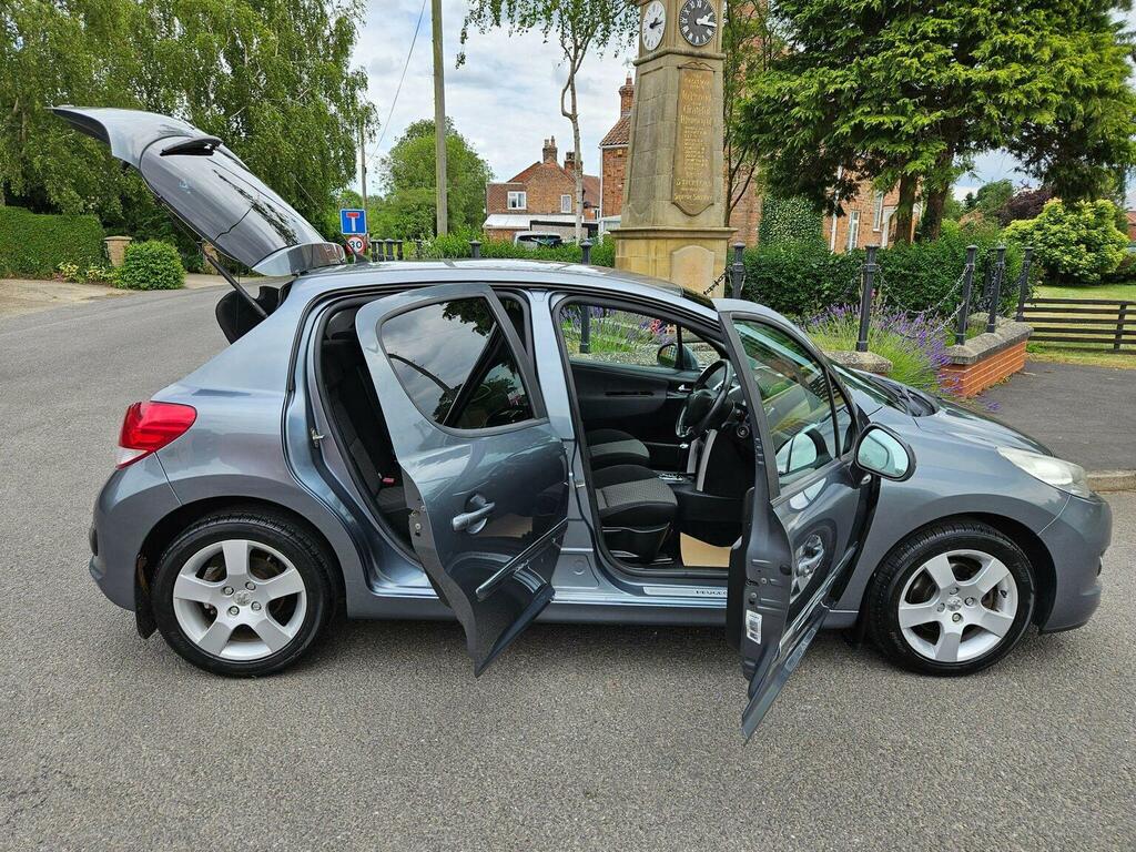 Peugeot 207 Hatchback 1.6 Vti Sport Tiptronic Euro 5 2010 Grey #3
