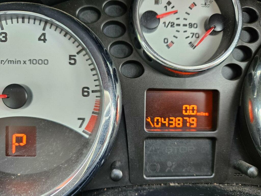 Peugeot 207 1.4 16V S 2 Tronic Black #15