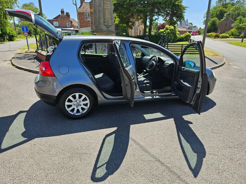 Volkswagen Golf 1.6 Fsi Se Grey #3