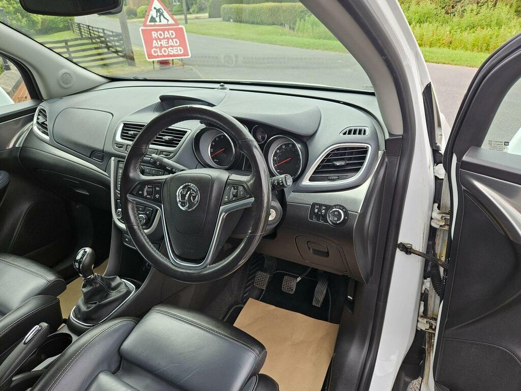 Vauxhall Mokka Suv 1.4I Turbo Se 4Wd Euro 6 Ss 201616 PJ16OTR White #2