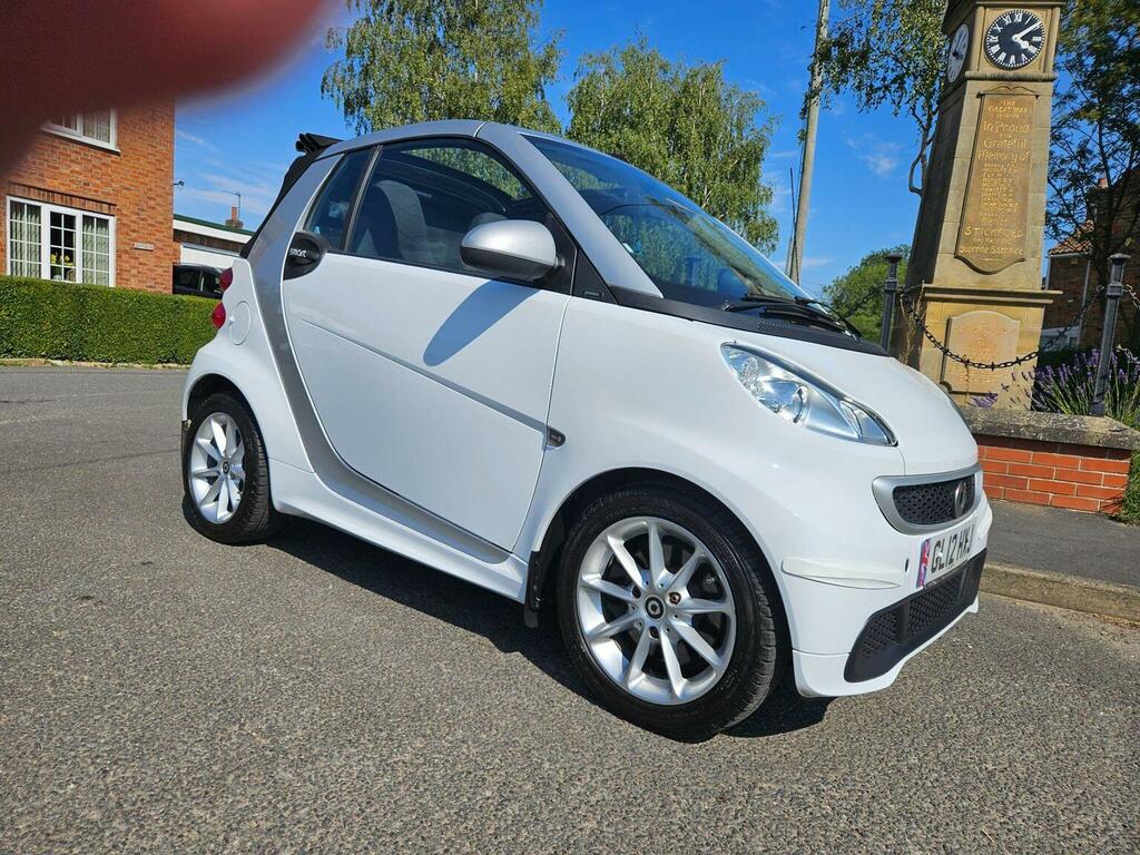 Smart Fortwo Cabrio 1.0 Mhd Passion Cabriolet Softtouch Euro 5 Ss 2 White