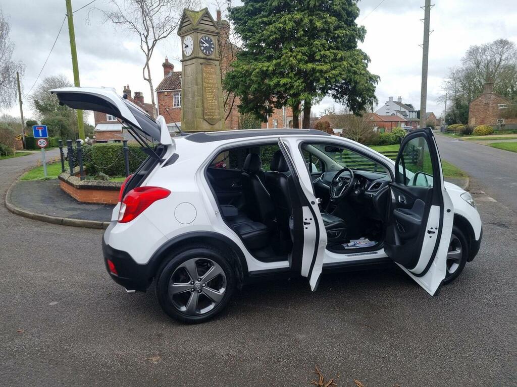 Vauxhall Mokka 1.4T Exclusiv White #15