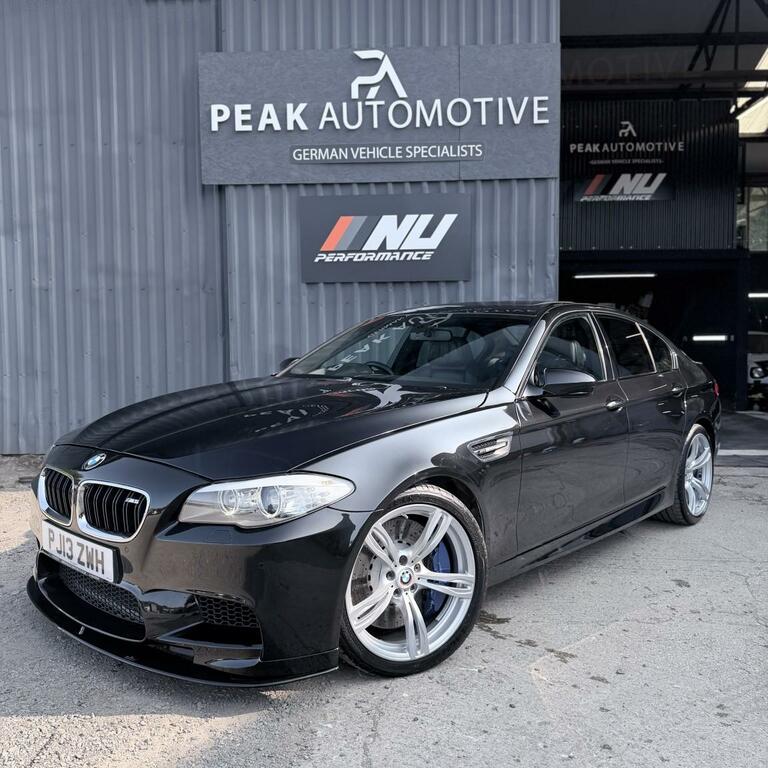 BMW M5 4.4 M5 Saloon Black #2