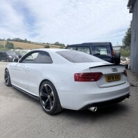 Audi A5 3.0 Tdi V6 Black Edition White #5