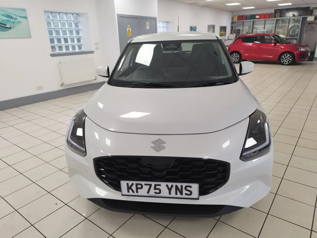 Suzuki Swift 1.2 Motion Cvt White