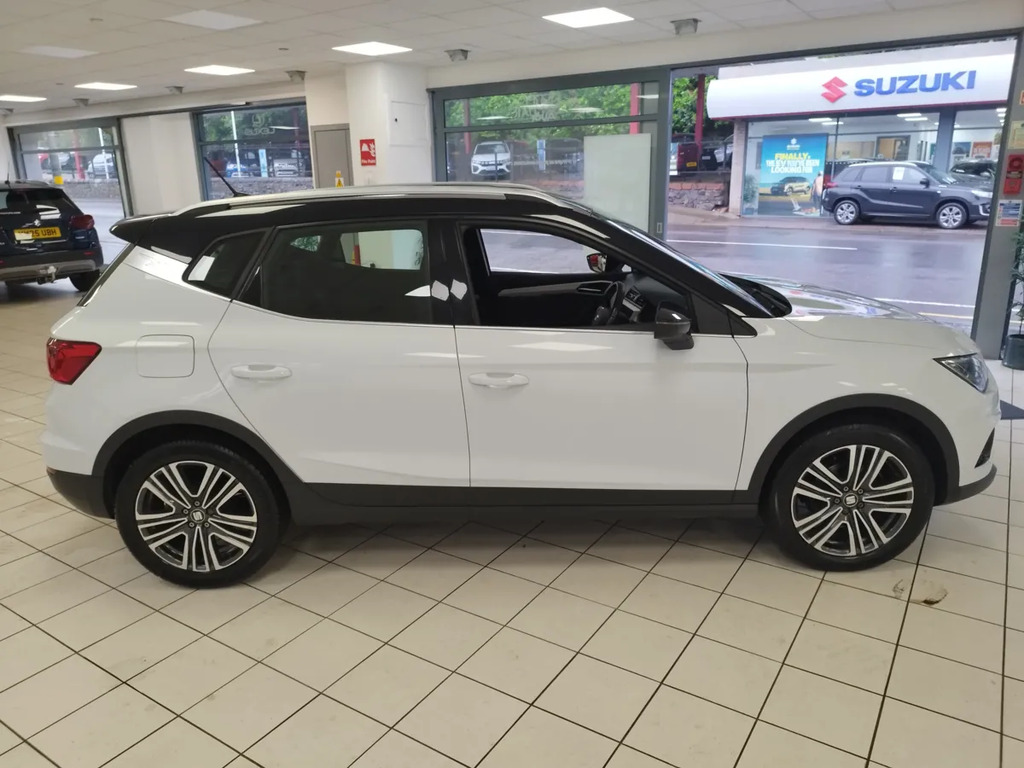 Seat Arona 1.0 Tsi Xcellence White #3