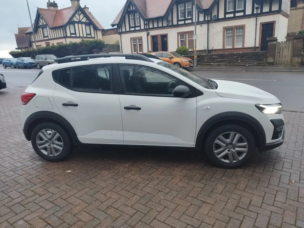 Seat Arona 1.0 Tsi Xcellence White #3