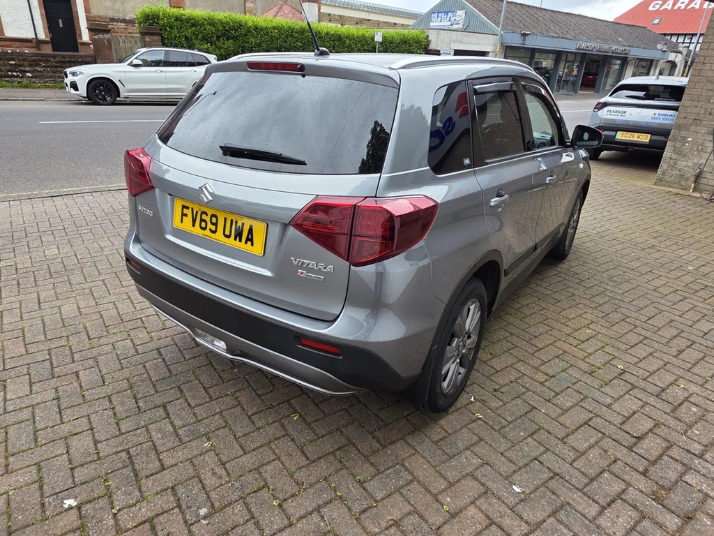 Suzuki Vitara 1.4 B Jet Sz-t 2Wd Grey #4
