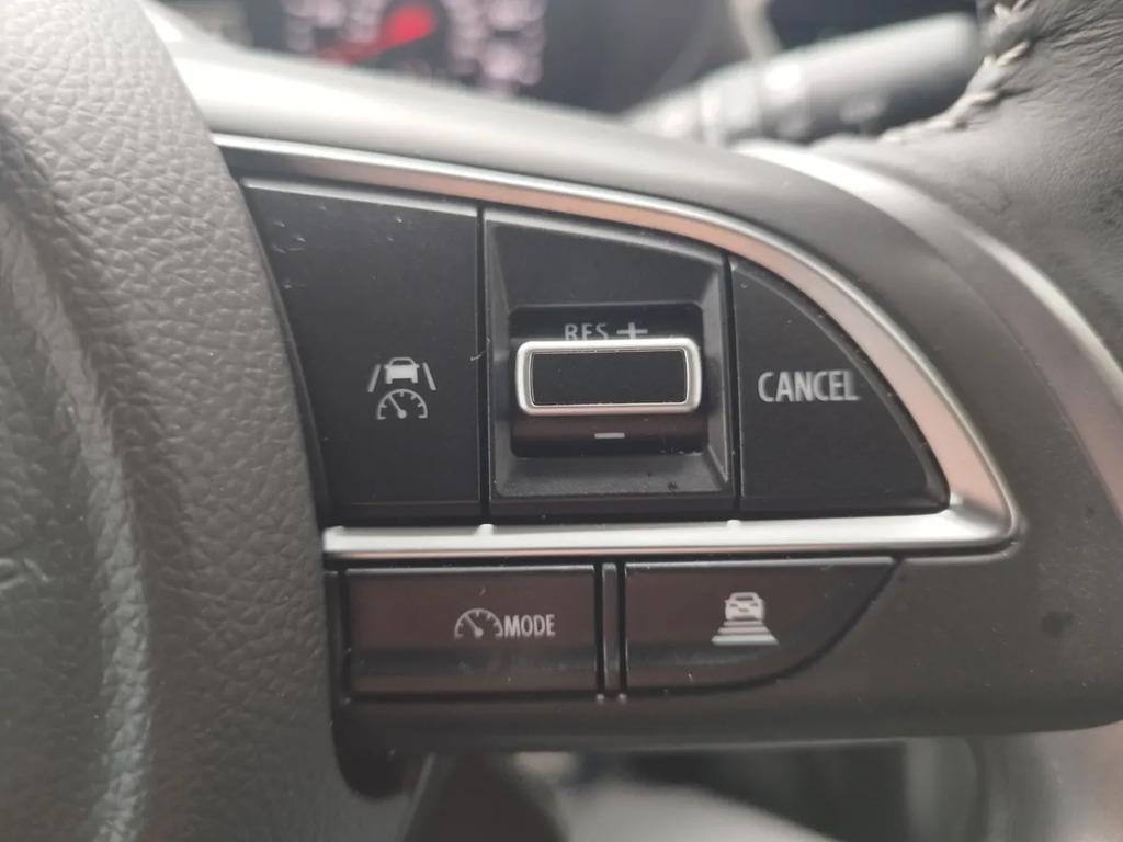 Suzuki Swift 1.2 Mild Hybrid Motion Cvt White #24