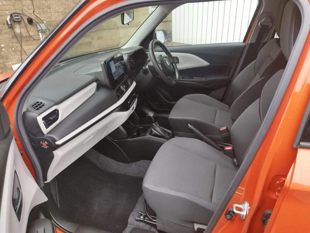 Suzuki Swift 1.2 Mild Hybrid Motion Cvt White #15