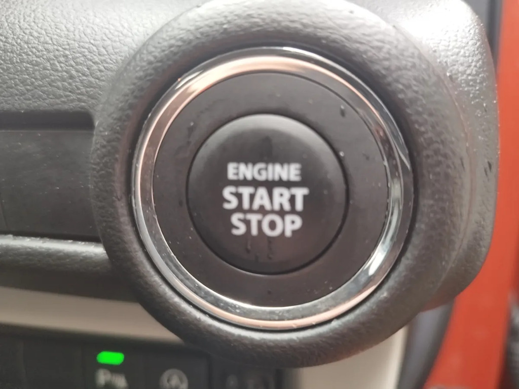 Suzuki Swift 1.2 Mild Hybrid Motion Cvt White #21