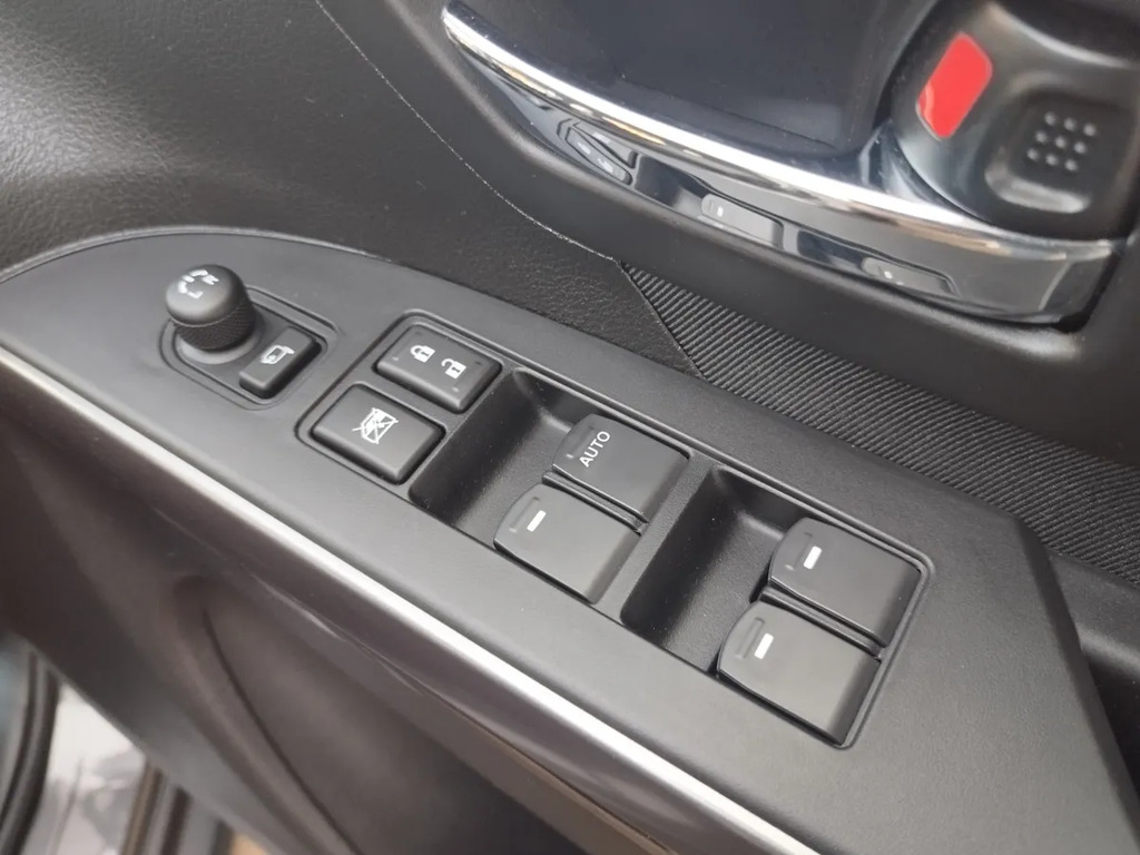 Suzuki S Cross S-cross Hatchback Black #19