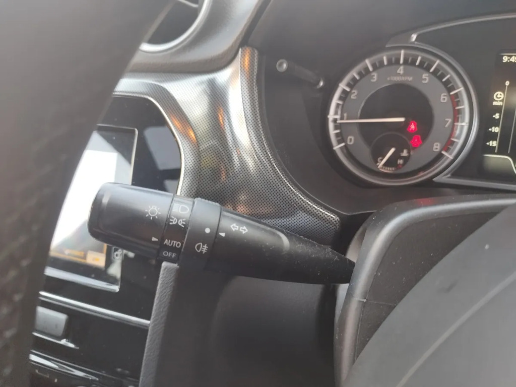 Suzuki Vitara Sz5 Boosterjet Agr Red #25