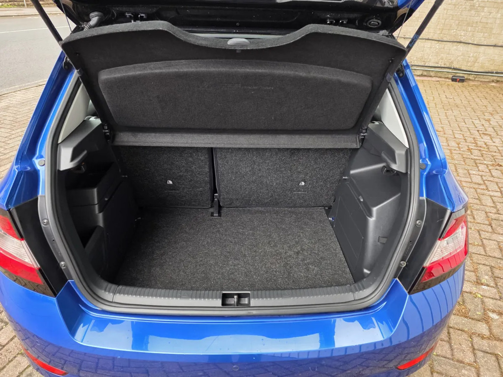 Suzuki Swift 1.2 Sz-t Red #6