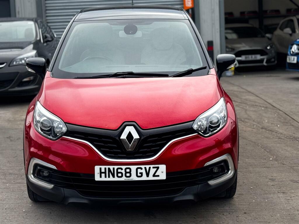 Renault Captur Iconic HN68GVZ Red #4