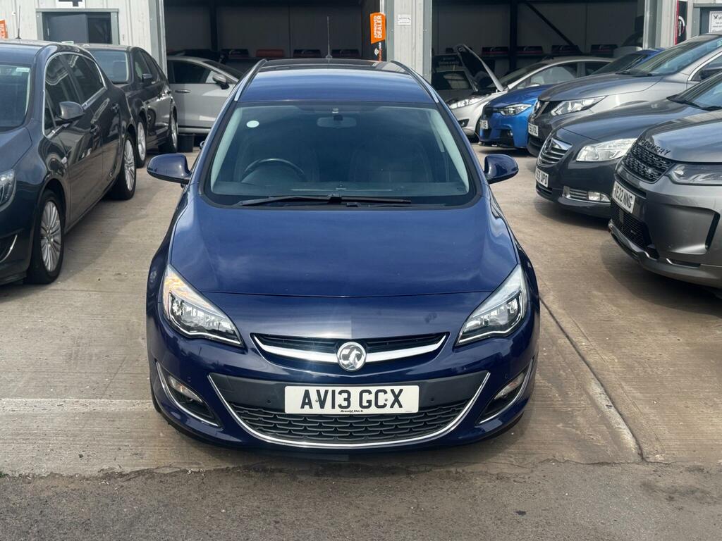 Vauxhall Astra Estate AV13GCX #3