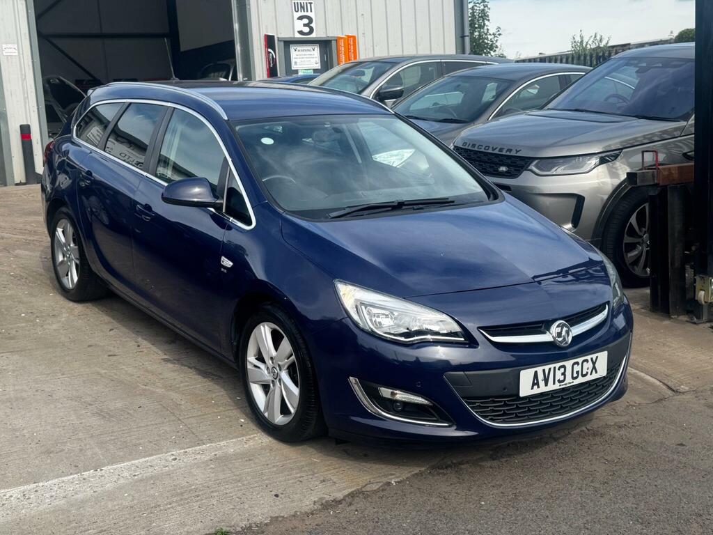 Vauxhall Astra Estate AV13GCX