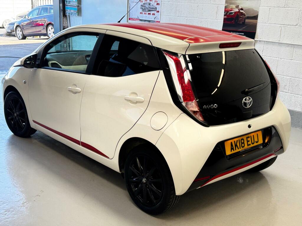 Toyota Aygo Hatchback AK18EUJ #4