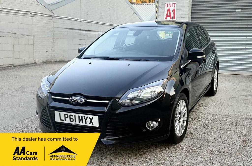 Ford Focus Hatchback  #2