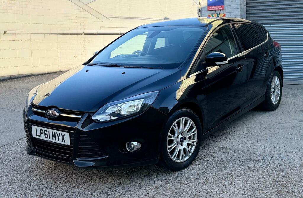 Ford Focus Hatchback LP61MYX  #2