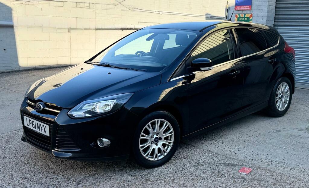 Ford Focus Hatchback LP61MYX  #3
