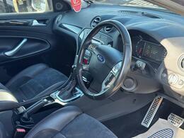 Ford Mondeo Hatchback Silver #19