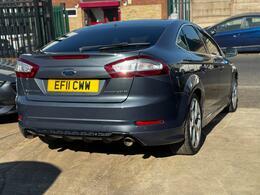 Ford Mondeo Hatchback Silver #18
