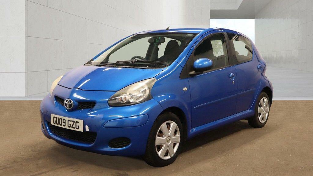 Toyota Aygo Hatchback  #2