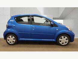 Toyota Aygo Hatchback Blue #15