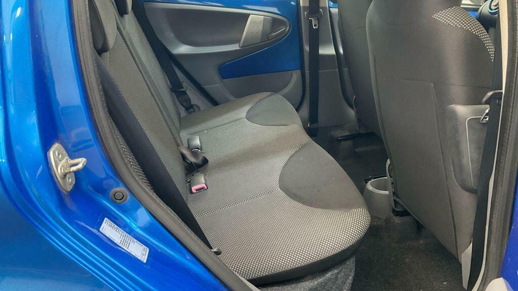 Toyota Aygo Hatchback Blue #10