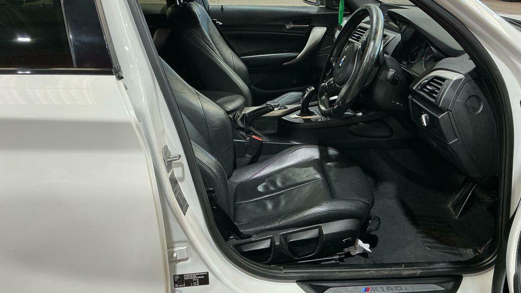 BMW 1 Series Ed Plus Hatchback White #9