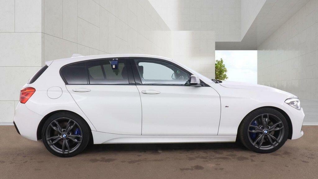 BMW 1 Series Ed Plus Hatchback White #7