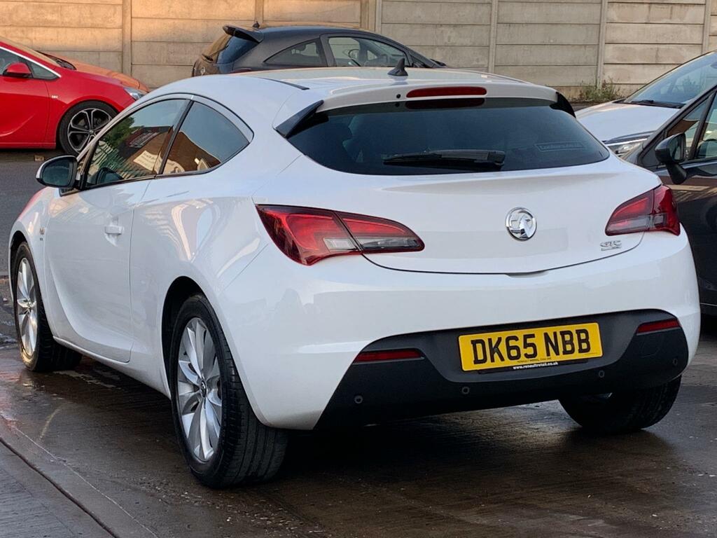 Vauxhall Astra GTC Coupe  #4
