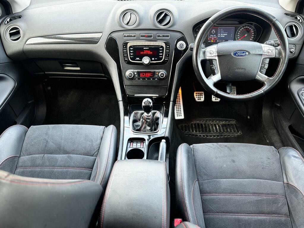 Ford Mondeo 2L Zetec Black #8