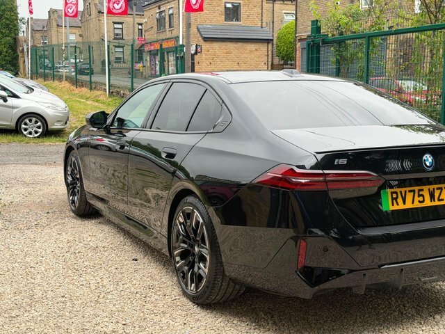 BMW i5 250Kw Edr40 M Sport 84Kwh Techcmf22kw Grey #18