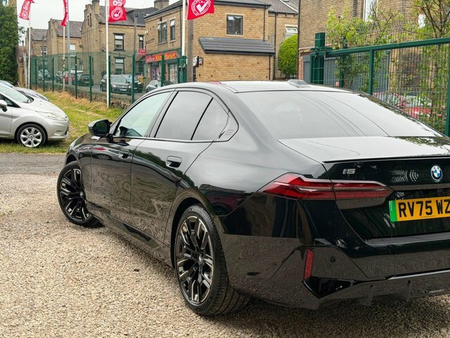BMW i5 250Kw Edr40 M Sport 84Kwh Techcmf22kw Grey #16